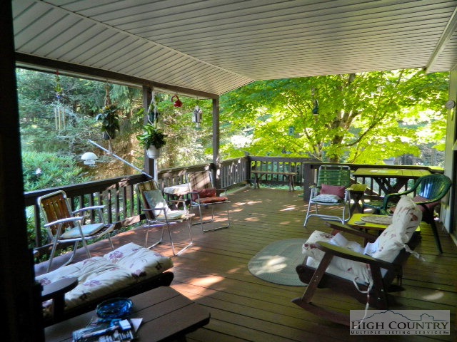 29 Pine Ridge Loop Newland, NC 28657 - Photo 9 of 10 Gallery Image 9