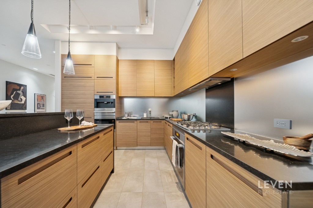 55 Warren Street, Unit 4 Manhattan, NY 10007 - Photo 10 of 26 Photo 10