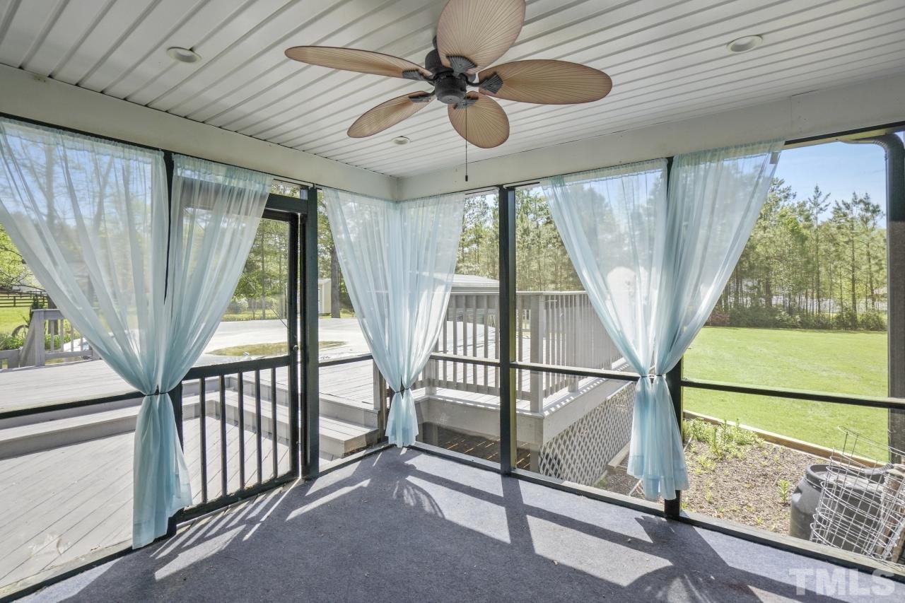 47 Hadleigh Way Fuquay-Varina, NC 27526 - Photo 24 of 37 a view of an entryway with floor