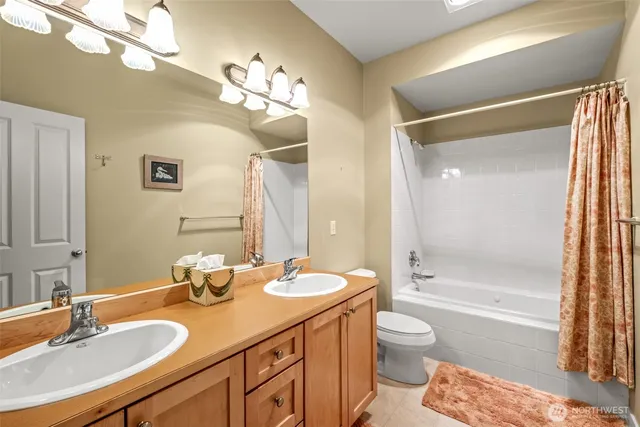 $379,000 | 20701 Club House Drive, Unit 109, Leavenworth, WA 98826