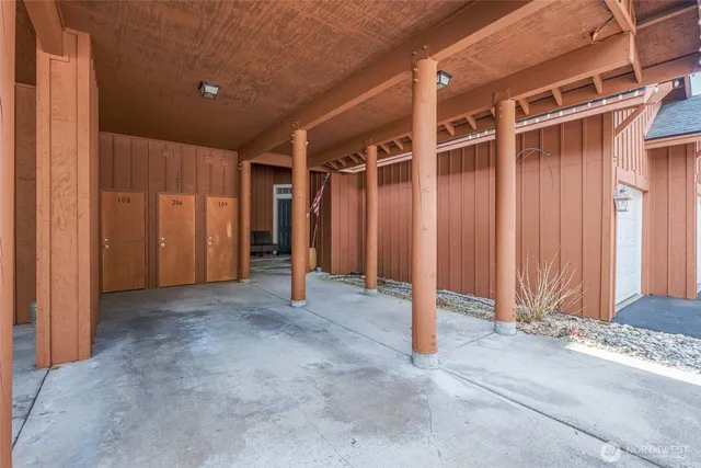 $379,000 | 20701 Club House Drive, Unit 109, Leavenworth, WA 98826