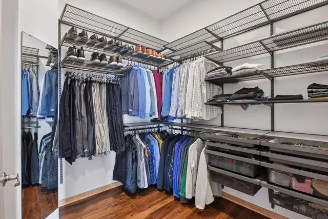 $925,000 | 10046 Indigo Drive, Eden Prairie, MN 55347