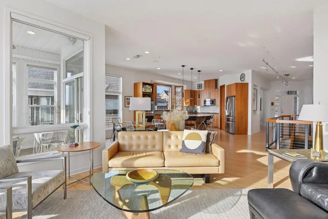 $925,000 | 10046 Indigo Drive, Eden Prairie, MN 55347