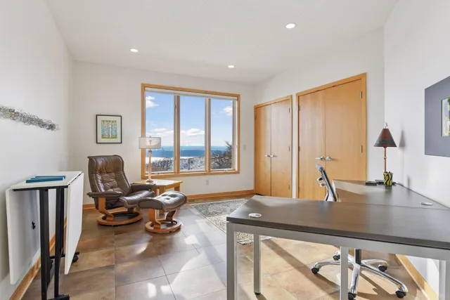 $925,000 | 10046 Indigo Drive, Eden Prairie, MN 55347