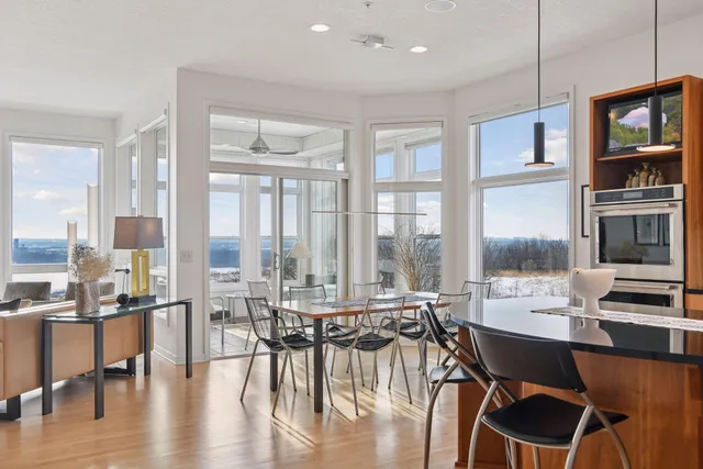 $925,000 | 10046 Indigo Drive, Eden Prairie, MN 55347