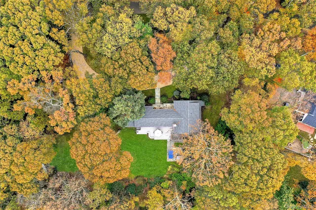 $975,000 | 14 Highwood Road, Setauket, NY 11733