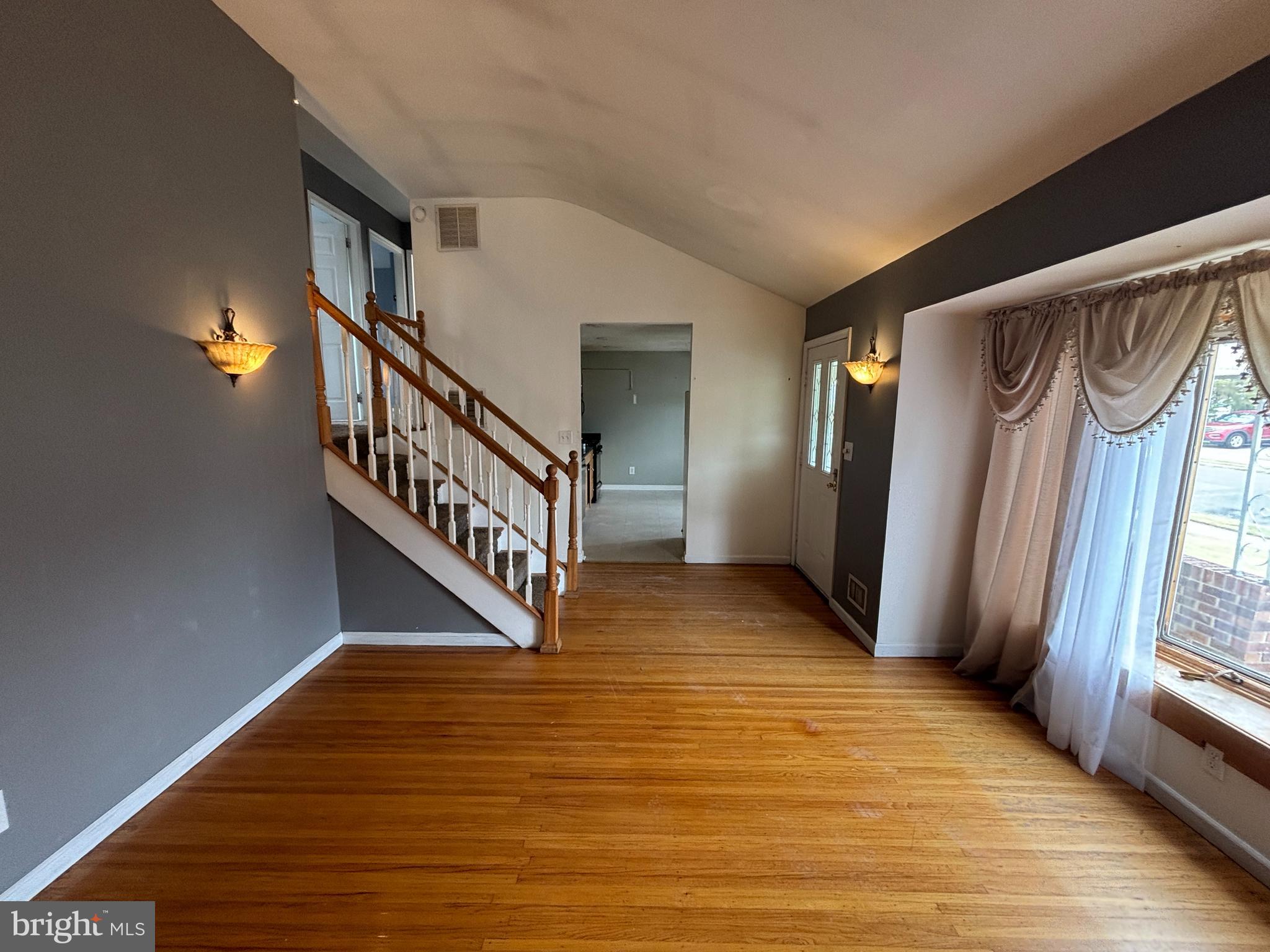 16 Falmouth Road Hamilton, NJ 08620 - Photo 4 of 18