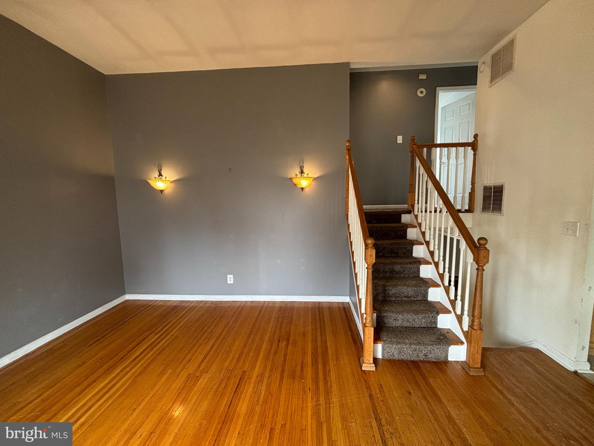 16 Falmouth Road Hamilton, NJ 08620 - Photo 5 of 18