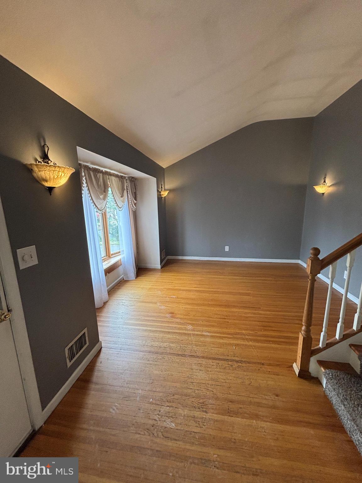 16 Falmouth Road Hamilton, NJ 08620 - Photo 6 of 18