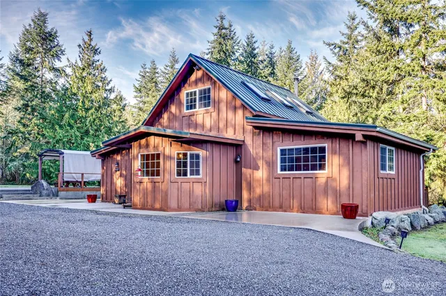 $495,000 | 51 Landgrove Lane, Sequim, WA 98382