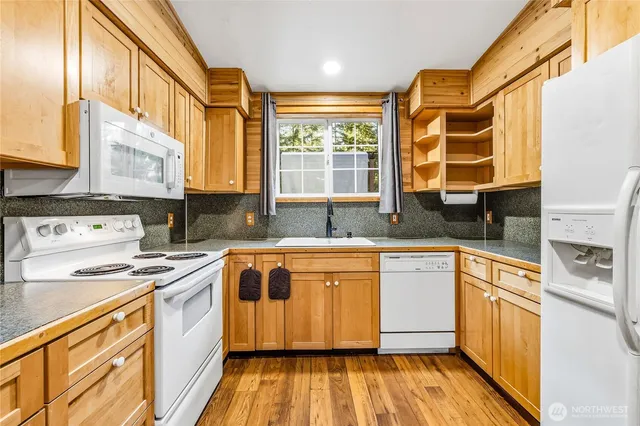 $495,000 | 51 Landgrove Lane, Sequim, WA 98382