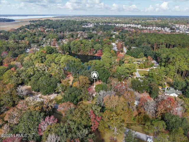 $530,000 | 31 Chesterfield Lake Drive, Beaufort, SC 29906