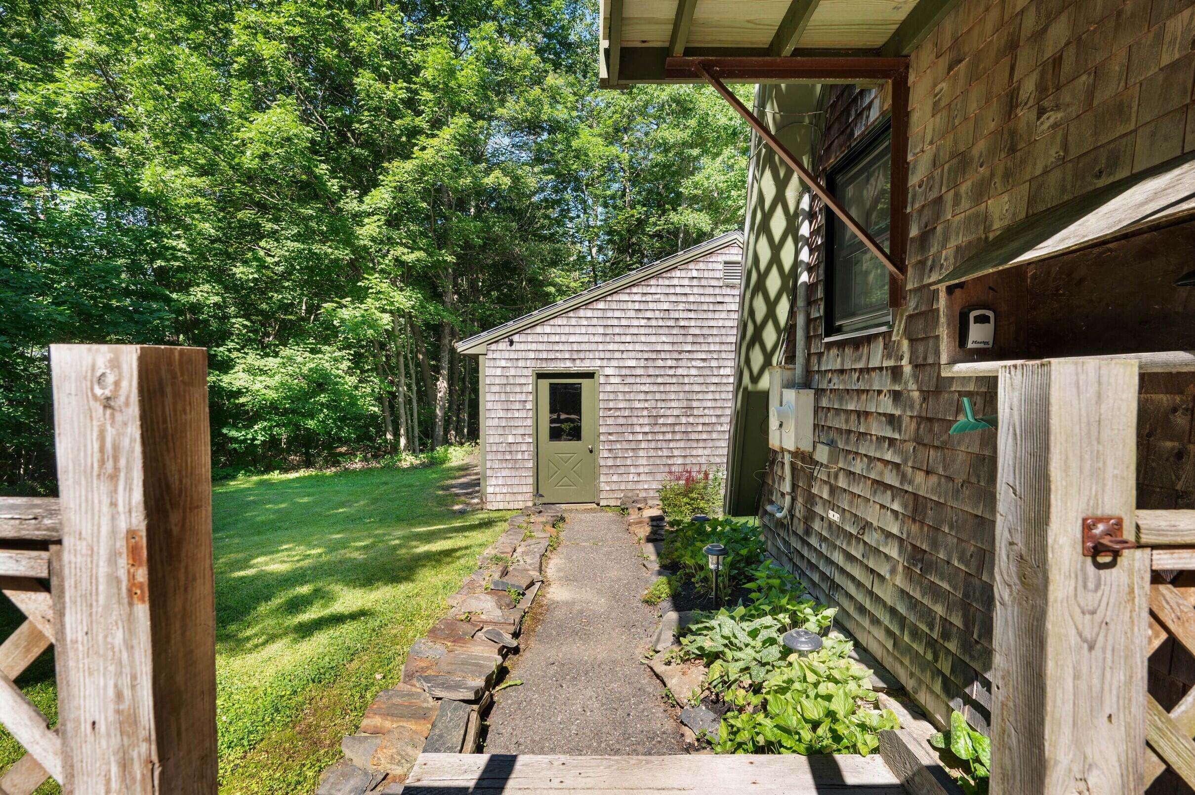 22 Hallet Street Chelsea, ME 04330 - Photo 32 of 47 36-22-Hallet-St-36