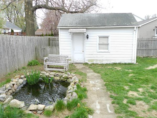 17 Clough Street Springfield, MA 01118 - Photo 19 of 27