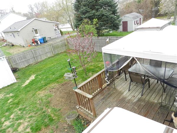 17 Clough Street Springfield, MA 01118 - Photo 25 of 27