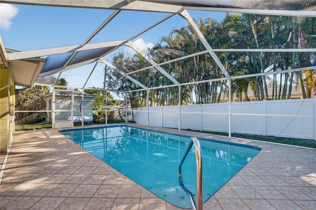 2962 8th Avenue Southwest Largo, FL 33770 - Photo 26 of 39