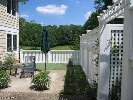 15289 Russell Road Chagrin Falls, OH 44022 - Photo 22 of 24 Gallery Image 22