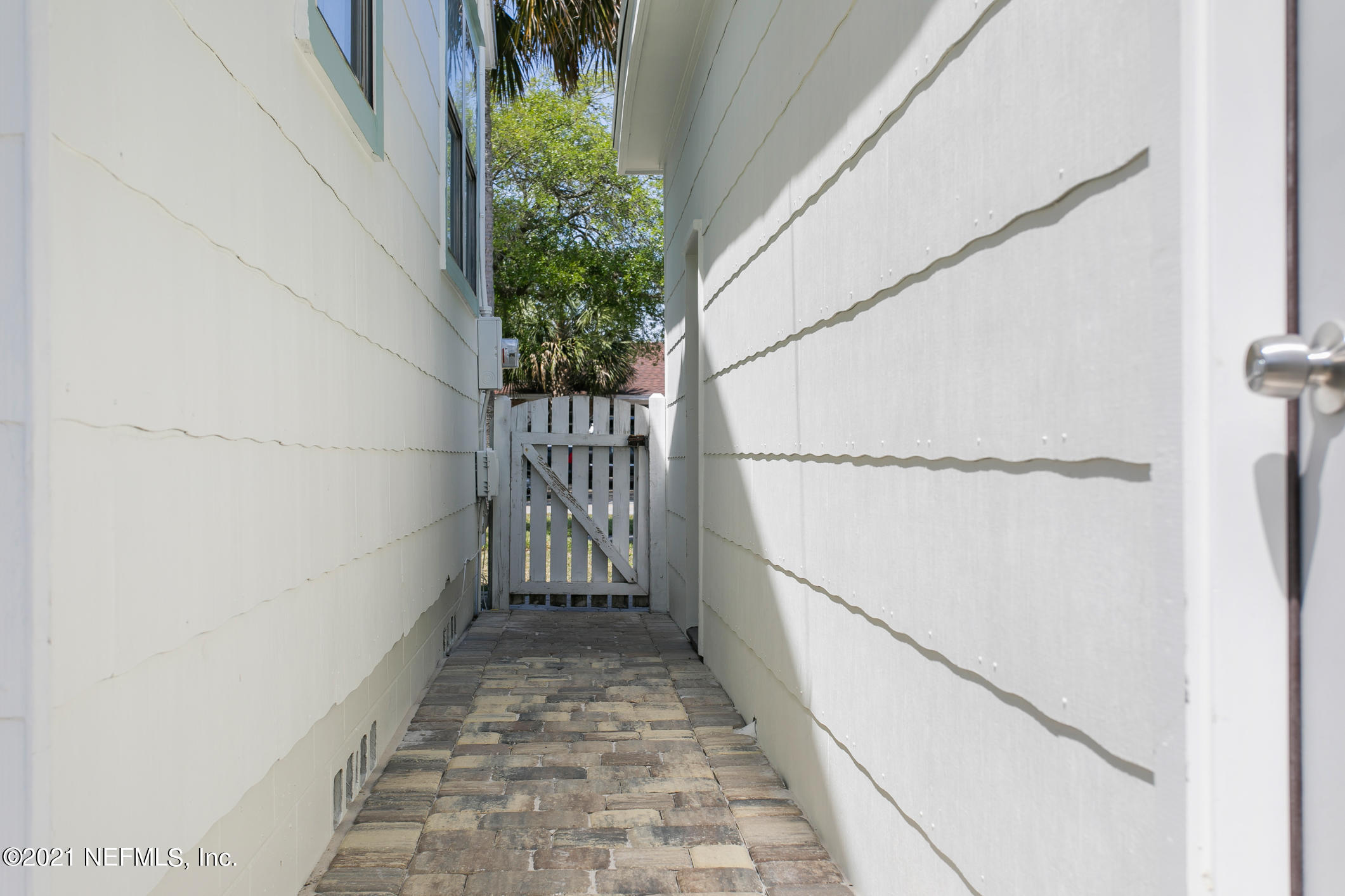 253 Seminole Road Atlantic Beach, FL 32233 - Photo 33 of 55 BY1A9361