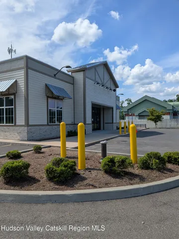 a view of a house with outdoor space