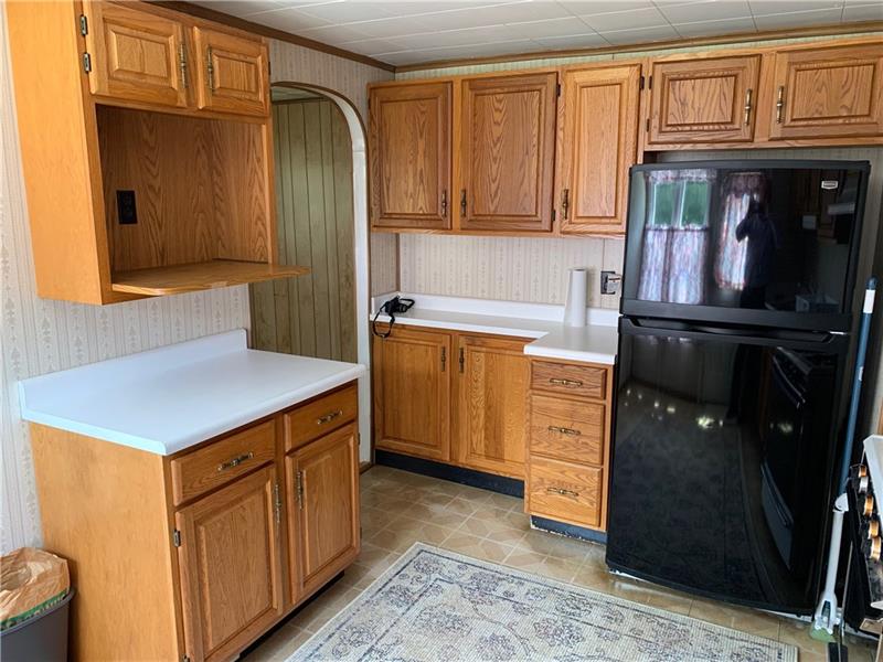 4697 Williamsport Road Monongahela, PA 15063 - Photo 13 of 23 Well equipped kitchen with microwave shelf