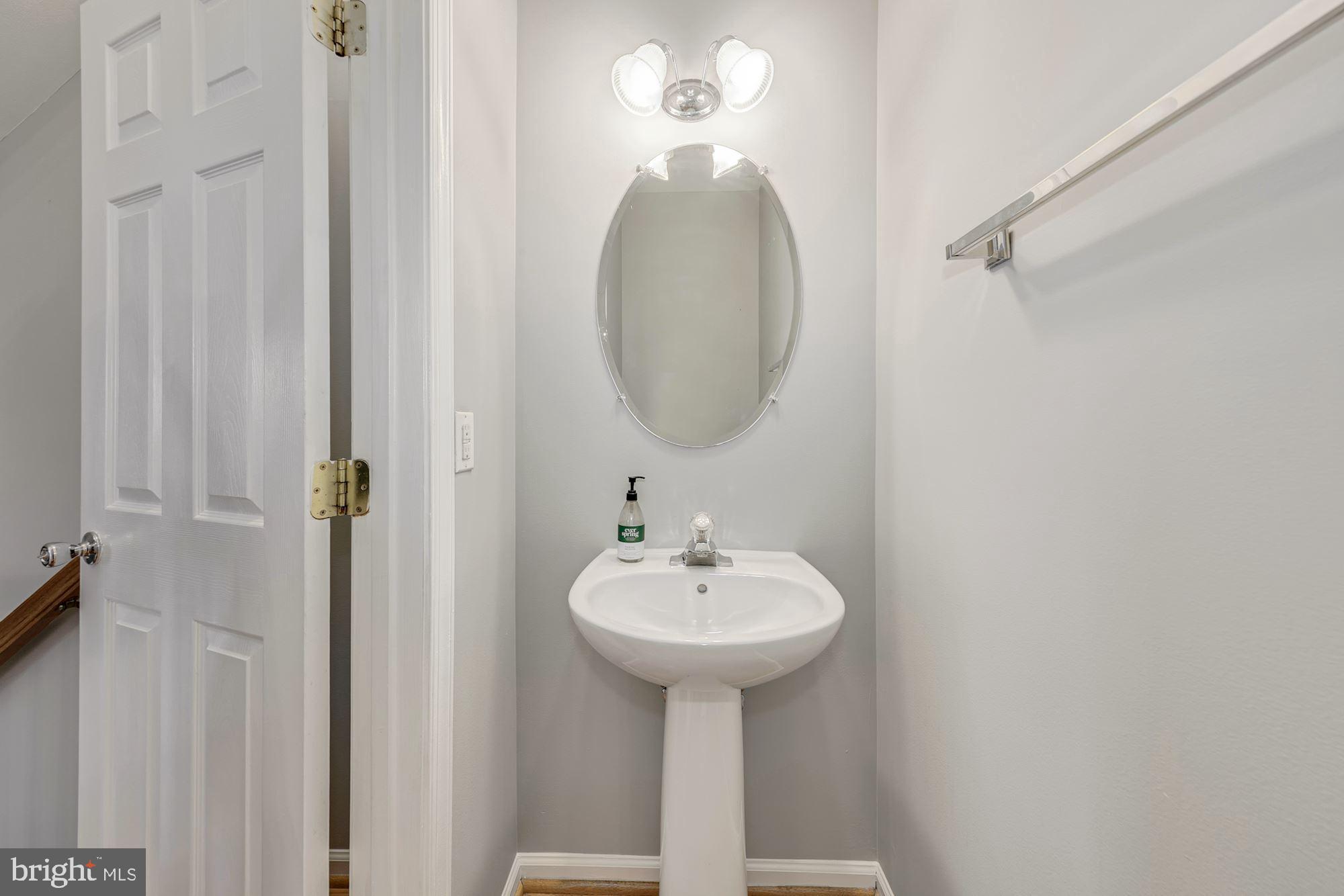 9447 Fields Road Gaithersburg, MD 20878 - Photo 12 of 39 Gallery Image 12