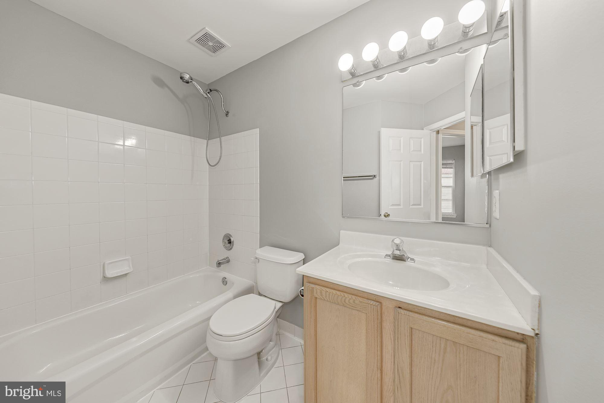 9447 Fields Road Gaithersburg, MD 20878 - Photo 17 of 39 Gallery Image 17