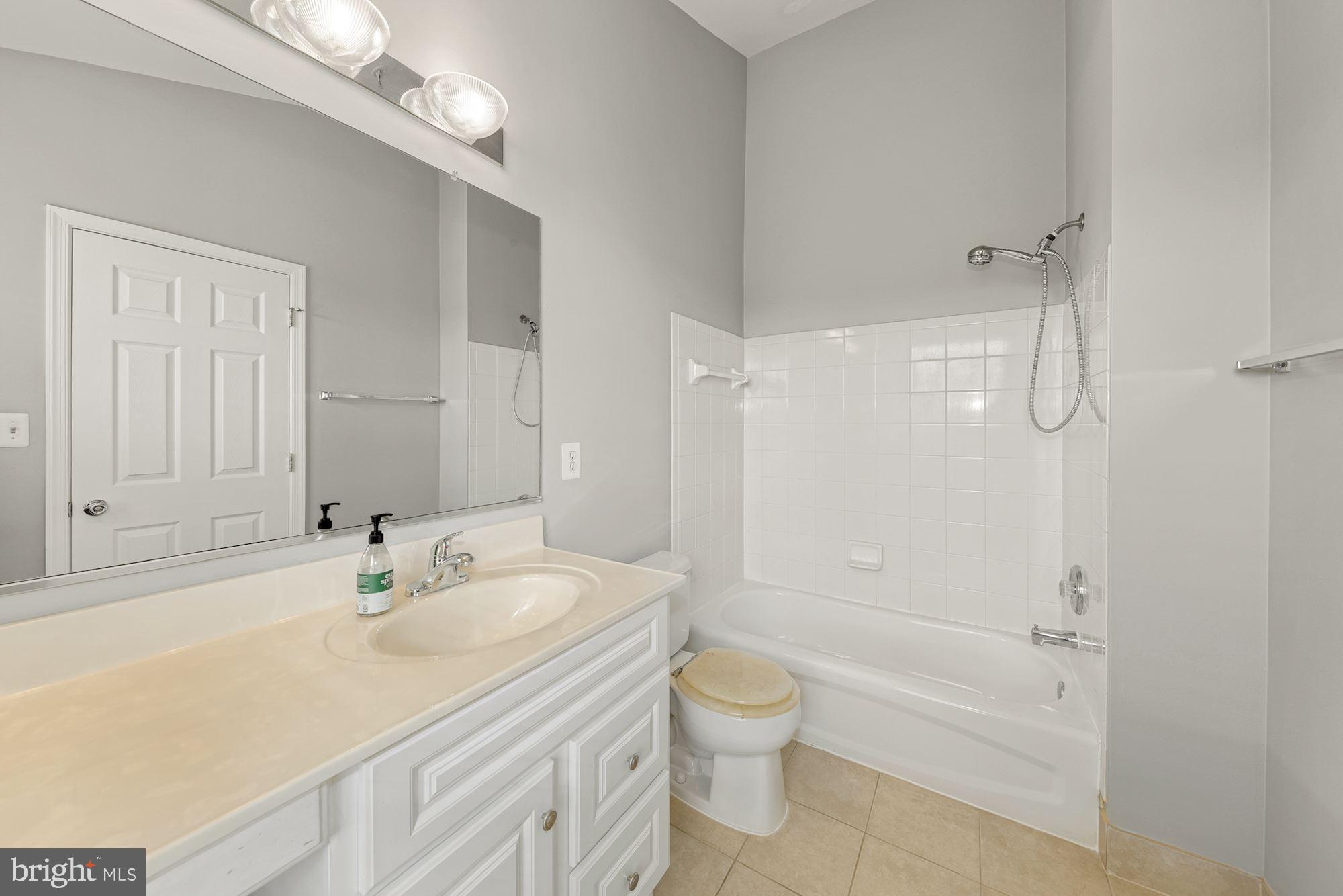 9447 Fields Road Gaithersburg, MD 20878 - Photo 18 of 39 Gallery Image 18