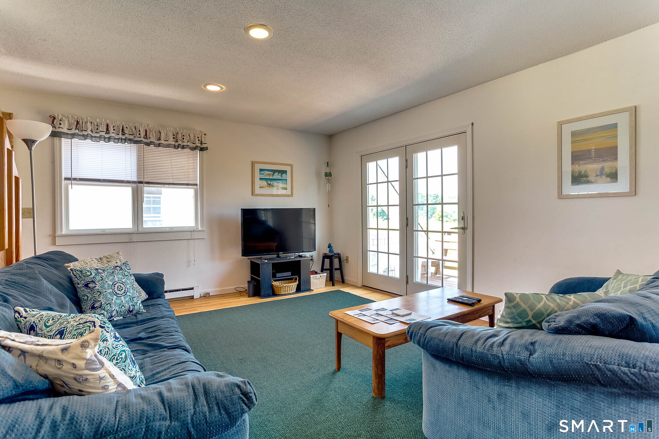 18 Atlantic Avenue Groton, CT 06340 - Photo 8 of 33