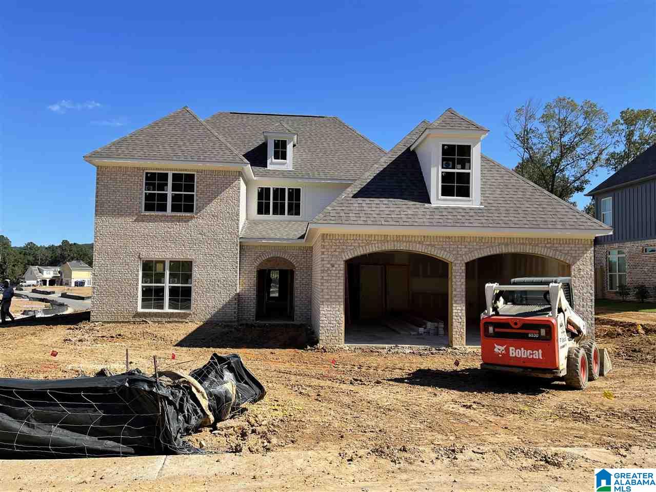 260 Kinross Circle Pelham, AL 35124 - Photo 1 of 6