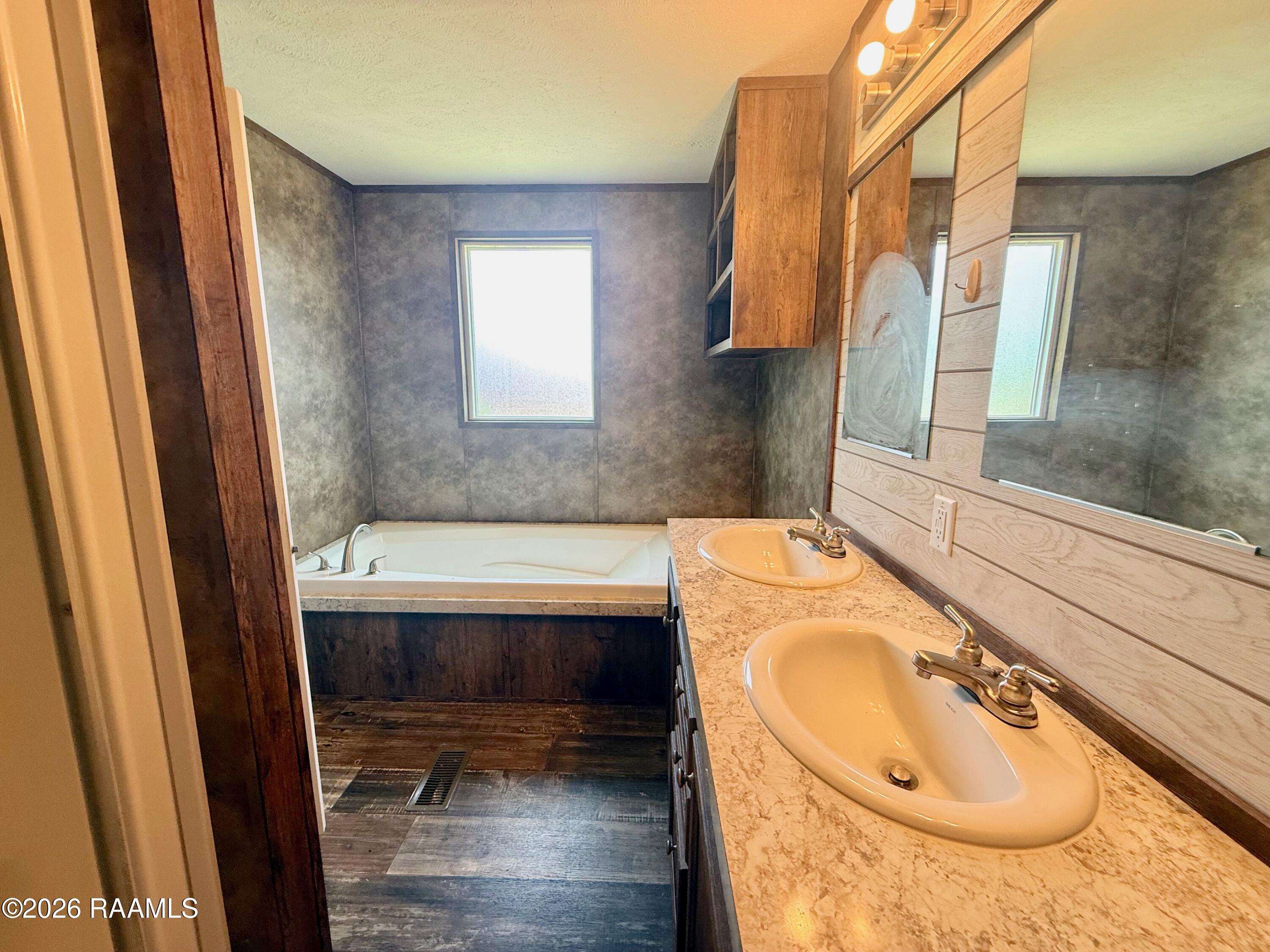 22326 Pine Hill Cemetery Road Iowa, LA 70647 - Photo 23 of 34 primary bathroom