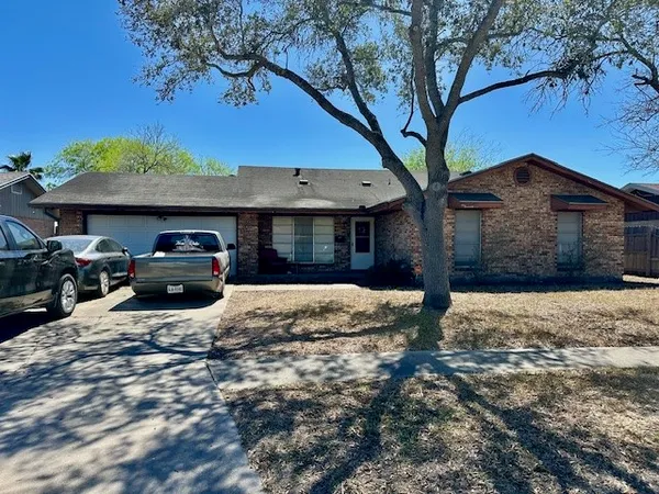 $202,500 | 1505 East Warren Avenue, Kingsville, TX 78363