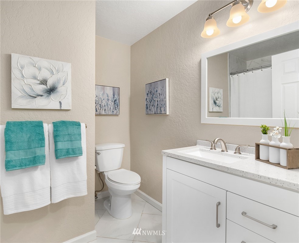 10028 Northeast 204th Street Bothell, WA 98011 - Photo 17 of 27 Gallery Image 17