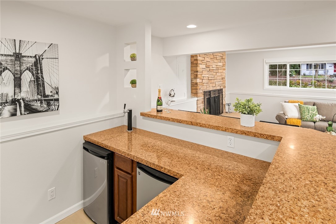 10028 Northeast 204th Street Bothell, WA 98011 - Photo 21 of 27 Gallery Image 21