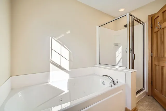 $2,699 | 11322 Stratton Avenue, Unit 93, Eden Prairie, MN 55344