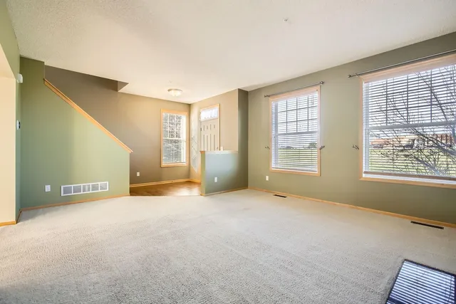 $2,699 | 11322 Stratton Avenue, Unit 93, Eden Prairie, MN 55344