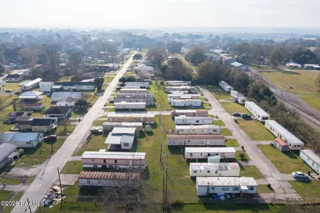 $950,000 | 1110 Walton Street, Unit TRLR 12, New Iberia, LA 70560