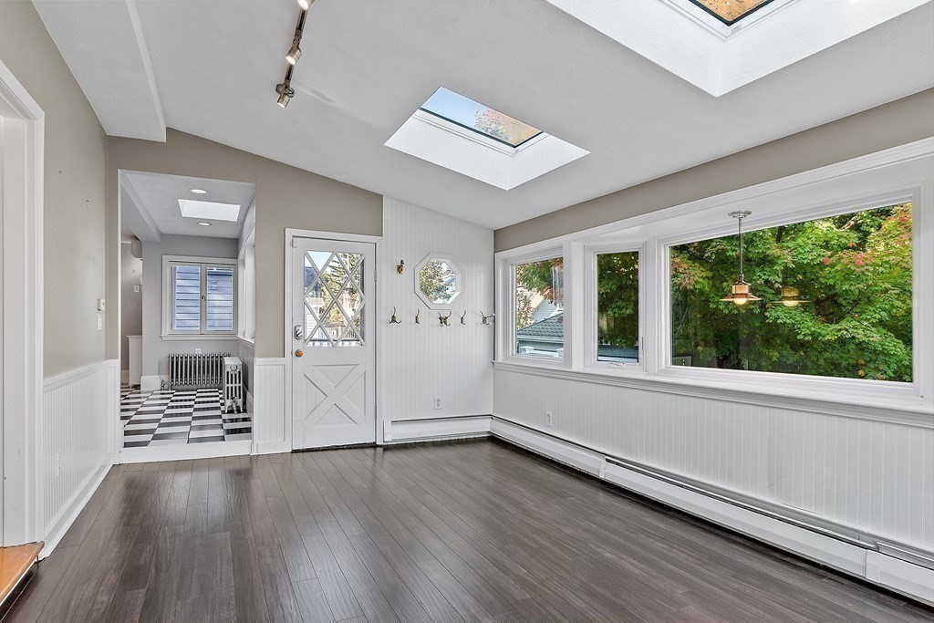 62 Farragut Road Swampscott, MA 01907 - Photo 12 of 24 Gallery Image 12