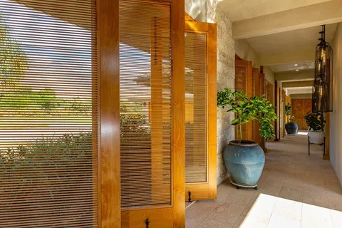 $7,900,000 | 11-505 Highway 30, Lahaina, HI 96761