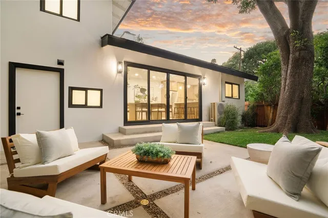 $1,795,000 | 14457 Glorietta Drive, Sherman Oaks, CA 91423