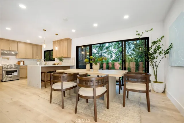 $1,795,000 | 14457 Glorietta Drive, Sherman Oaks, CA 91423