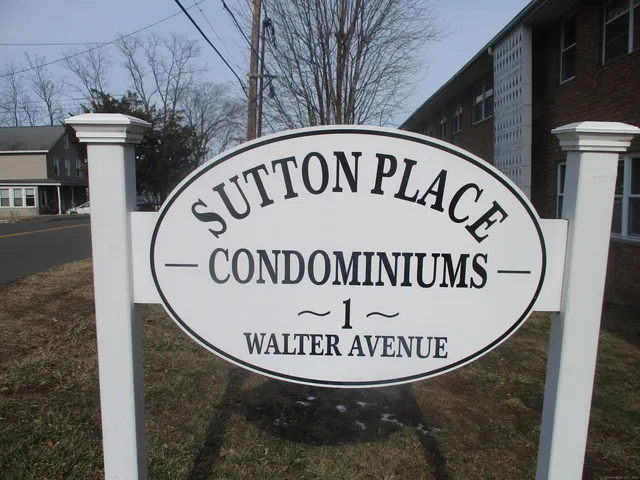 $1,975 | 1 Walter Avenue, Unit 15, Norwalk, CT 06851