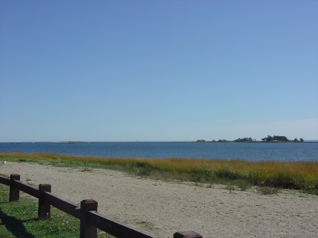 1 Walter Avenue, Unit 15 Norwalk, CT 06851 - Photo 25 of 27