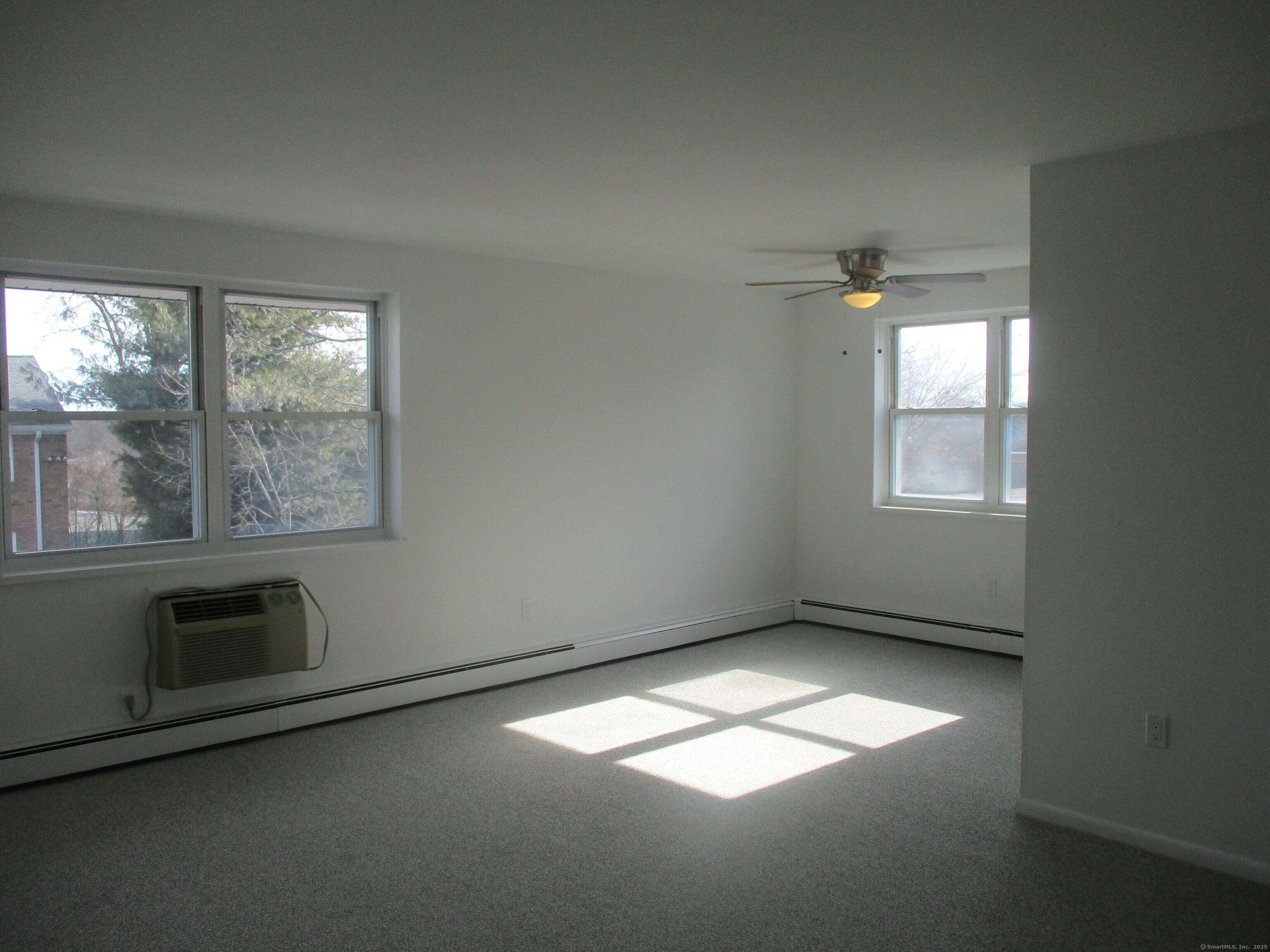 1 Walter Avenue, Unit 15 Norwalk, CT 06851 - Photo 3 of 27