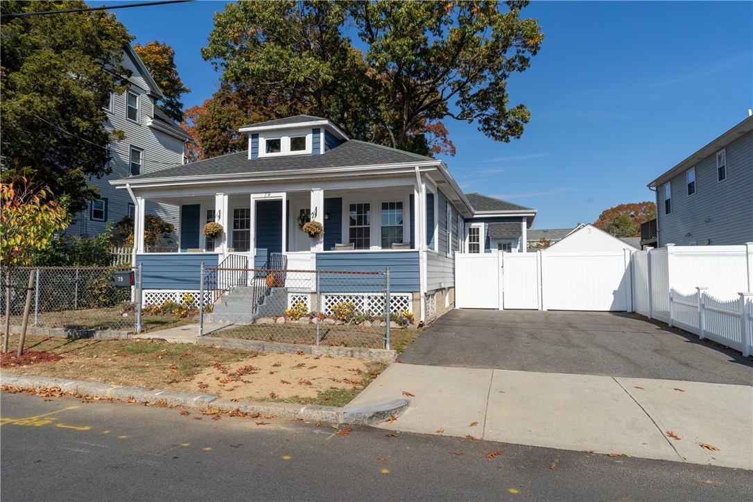79 Morris Avenue Pawtucket, RI 02860 - Photo 2 of 24 Gallery Image 2
