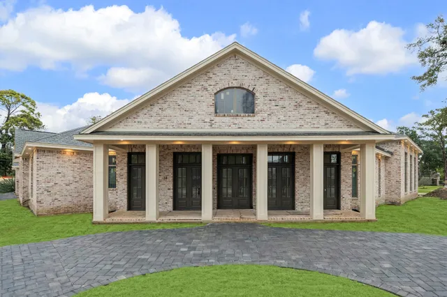 $5,995,000 | 12 Gage Court, Houston, TX 77024