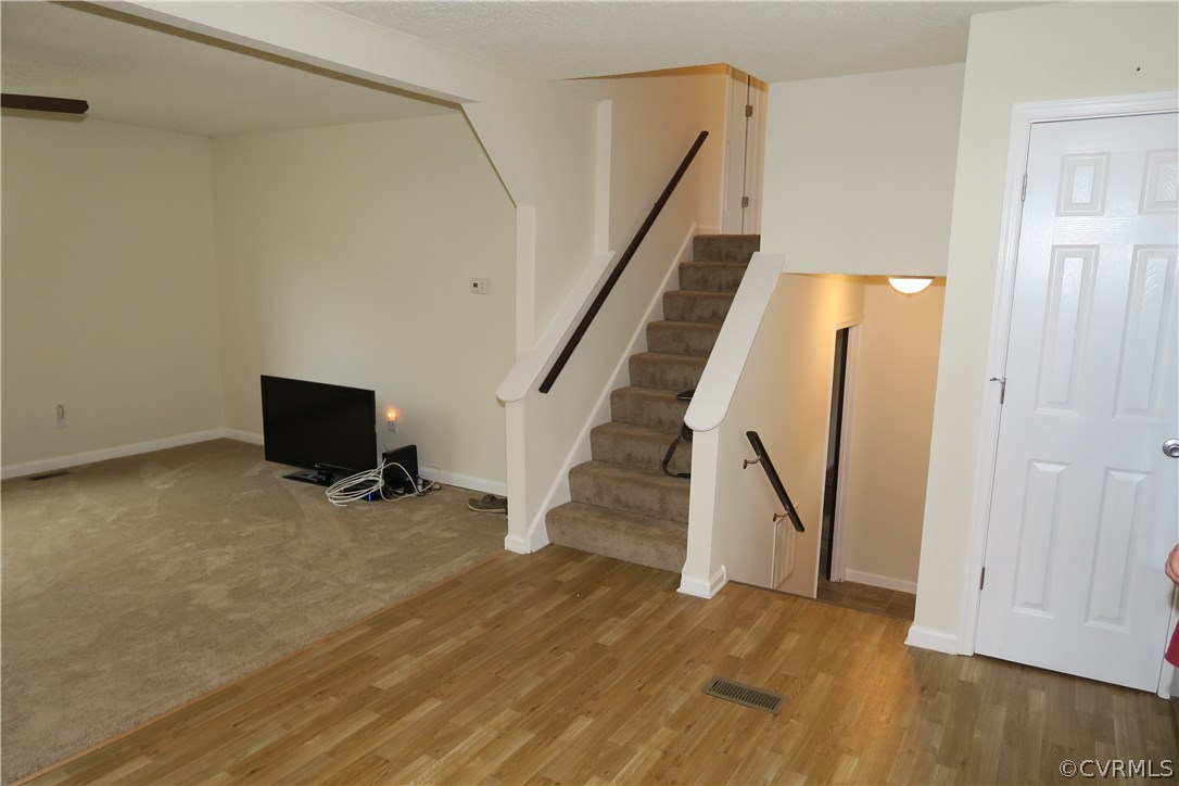 9615 Heather Ridge North Chesterfield, VA 23237 - Photo 6 of 18 Gallery Image 6