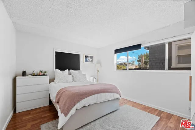 $1,849,000 | 125 Brooks Avenue, Venice, CA 90291