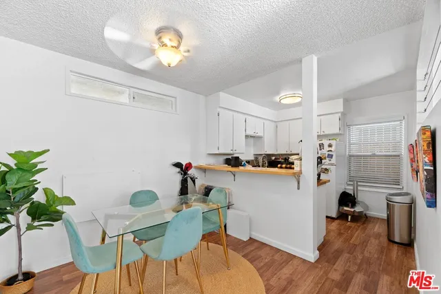 $1,849,000 | 125 Brooks Avenue, Venice, CA 90291