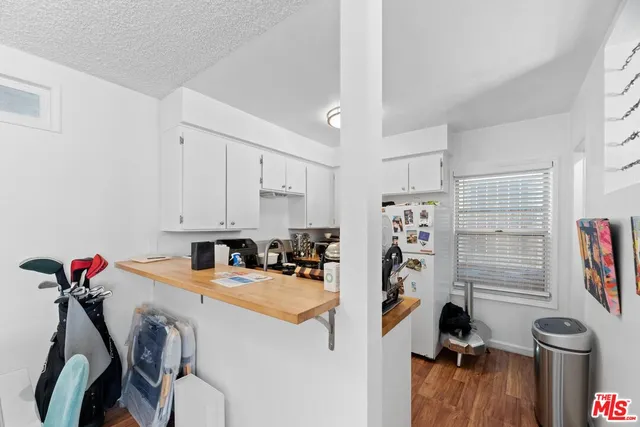 $1,849,000 | 125 Brooks Avenue, Venice, CA 90291