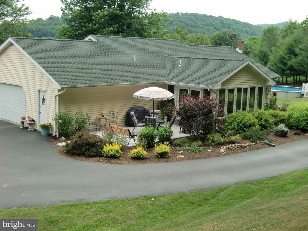 1041 Meckville Road Bethel, PA 19507 - Photo 3 of 17 Gallery Image 3